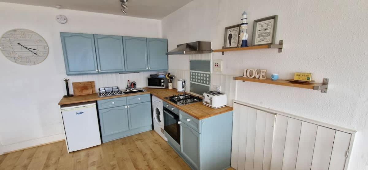 The Hidden Asset- Rothesay, Isle Of Bute Appartement Buitenkant foto